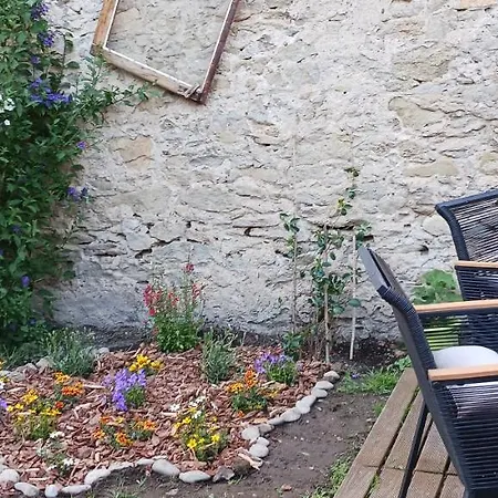 B&B Le 9 De Cour, Caouette 카르카손