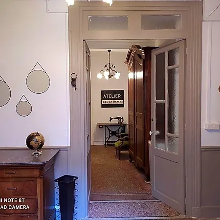 Le 9 De Cour, Caouette
