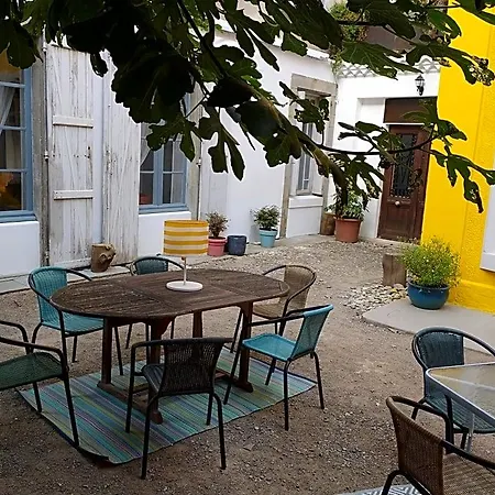 Le 9 De Cour, Caouette Bed & Breakfast Carcassonne
