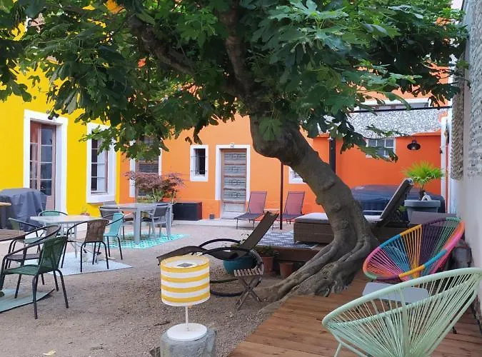 Nocleg ze śniadaniem Le 9 De Cour, Caouette Carcassonne